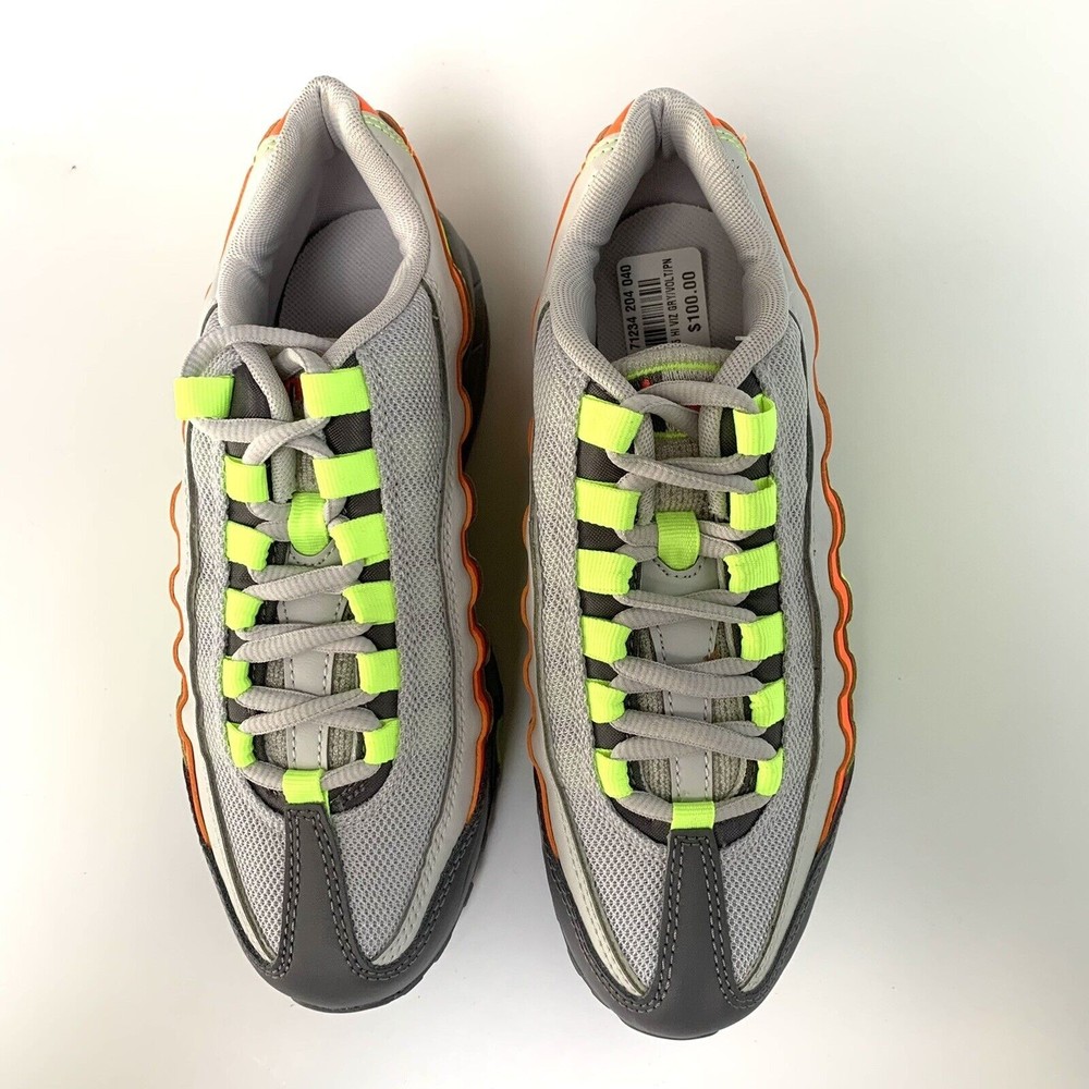 Nike Kids Air Max 95 905348-019 Gray Lace Up Running Shoes Size 4Y / Women’s 5.5 - Picture 2 of 7